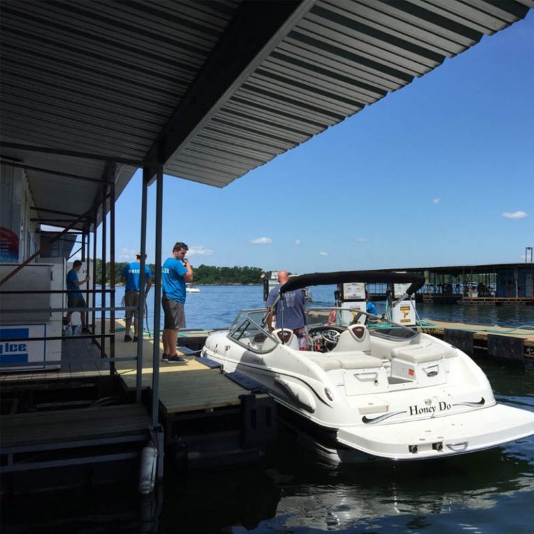 SHIP STORE Baxter Marina on Table Rock Lake